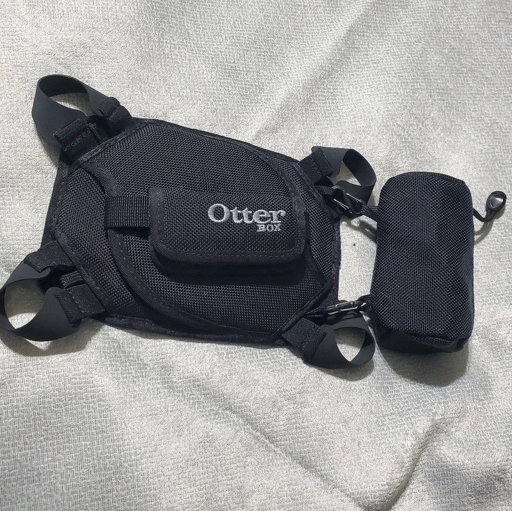 OtterBox Black Utility Organizer
